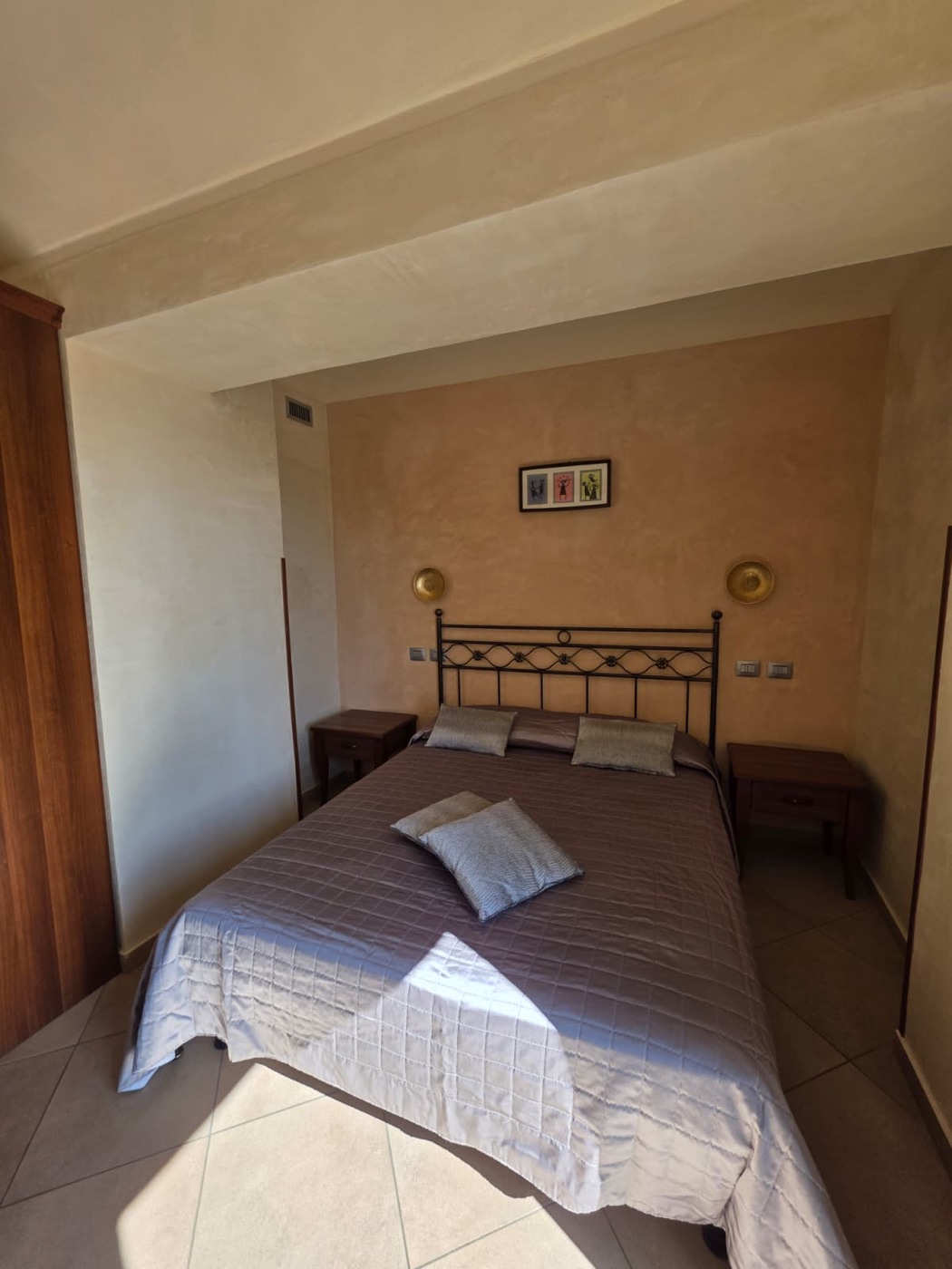 Camera Premium &middot; vista letto